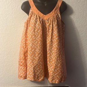 Old Navy Peach & White Top